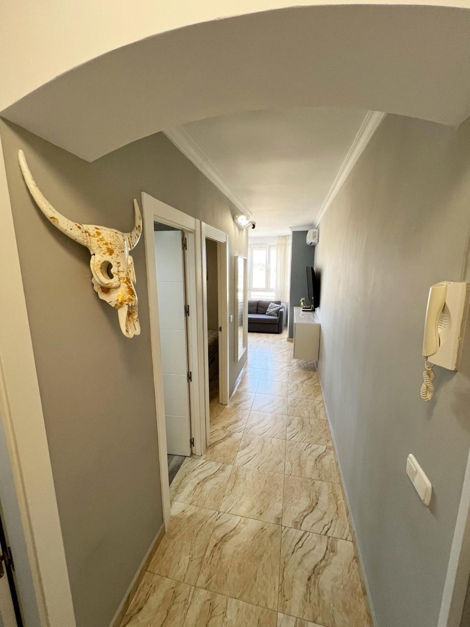 Apartament Nino's *